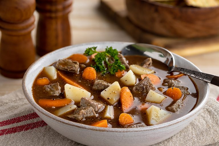 slow-cooker-low-calorie-beef-stew-burn-the-fat-blog